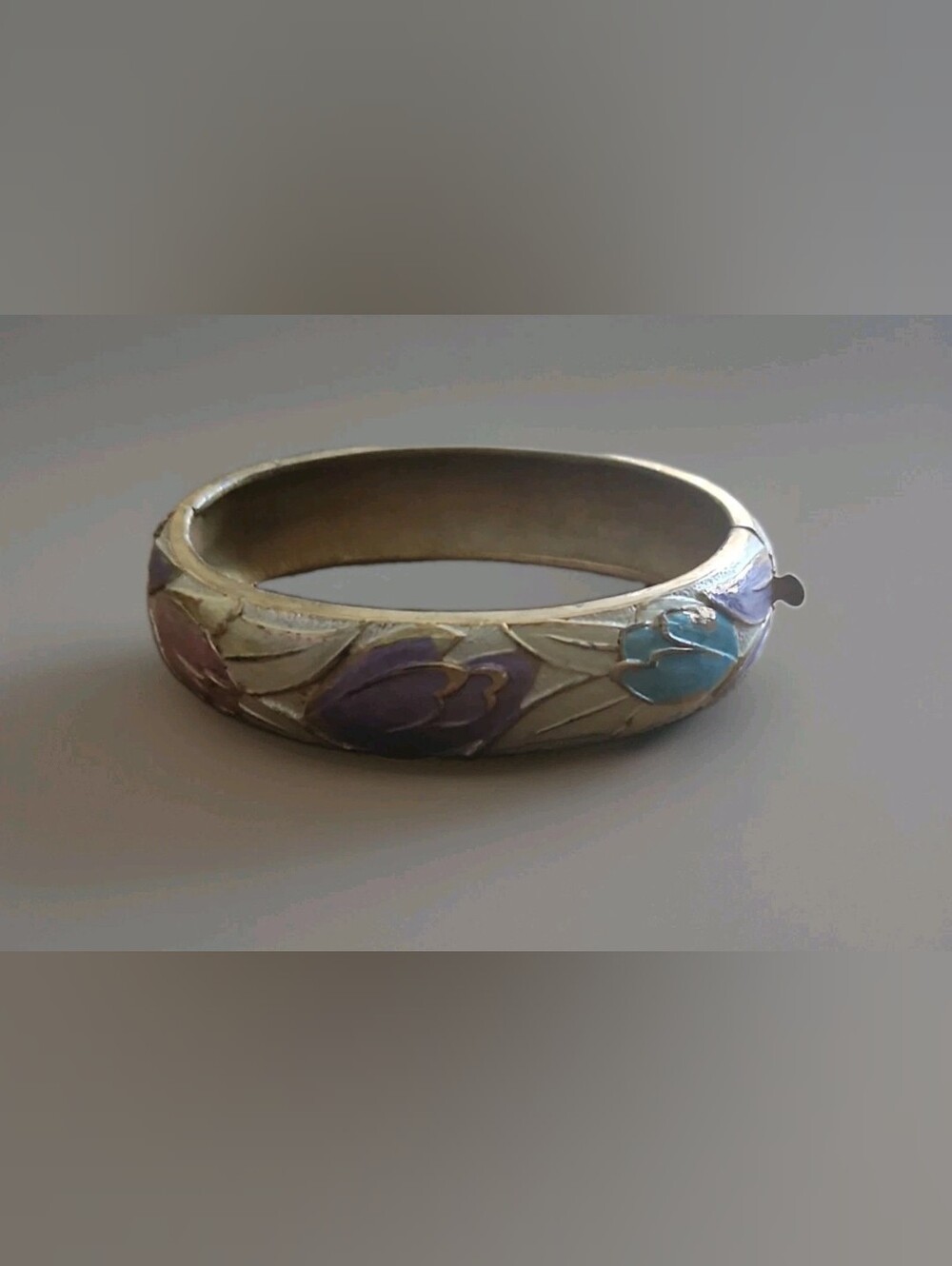 Vintage Kramer Cloisonne Enamel Hinged Bangle Bracelet With Tulip Design
